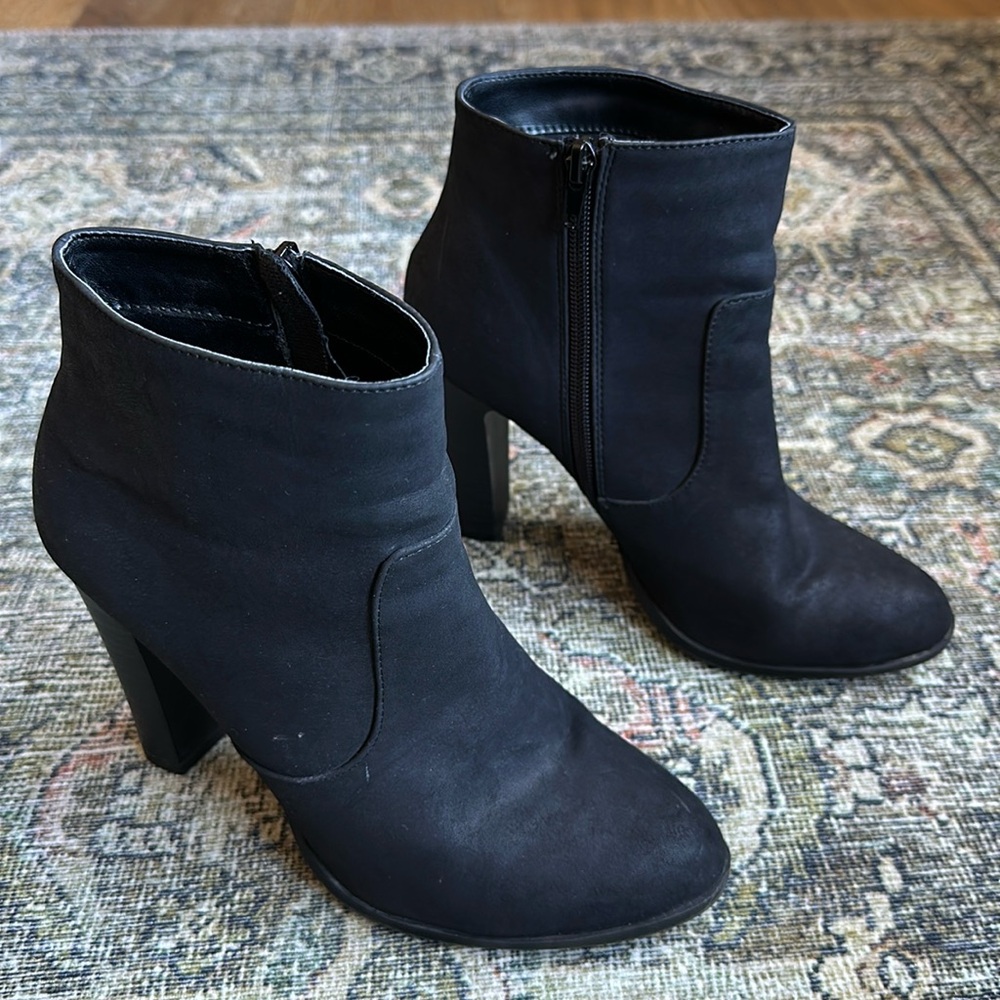 Black heeled ankle booties
